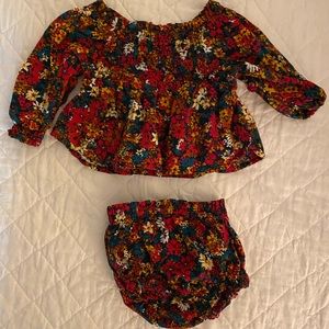 0-3 mos ON two piece flower outfit. NWOT.